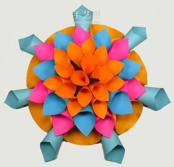 Handmade with sticky notesIllustration of how to make three-dimensional paper flowers