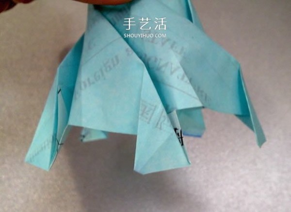 Illustration of how to fold a five-petal rose, it looks better than a Kawasaki rose! 