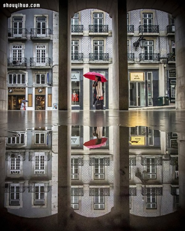 City reflection photography, a pool of water becomes the most beautiful supporting role! 