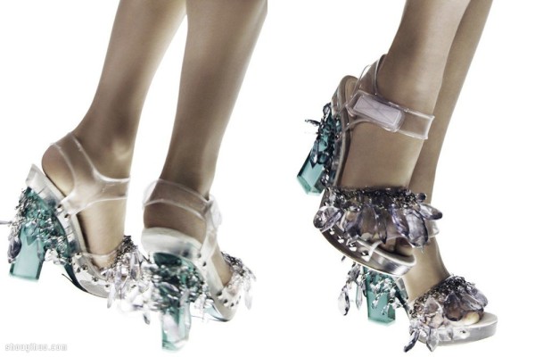 A beautiful shoe design that is intertwined with extreme beauty and pain in the fashion industry