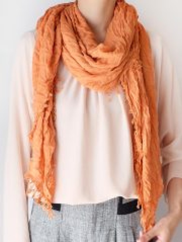 A comprehensive collection of various ways to tie a scarf, and 60 ways to tie a long scarf