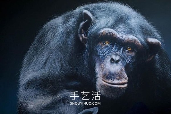 Hyper-realistic oil painting, capturing the wild and natural beauty of wild animals