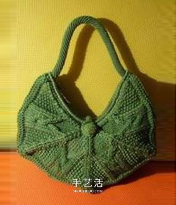 Illustrated tutorial on how to knit a shoulder bag with handmade wool