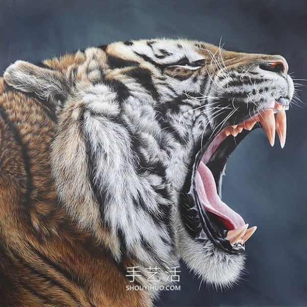 Hyper-realistic oil painting, capturing the wild and natural beauty of wild animals