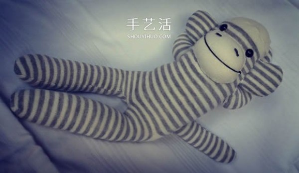 Simple homemade rag doll! Illustration of how to make sock monkey