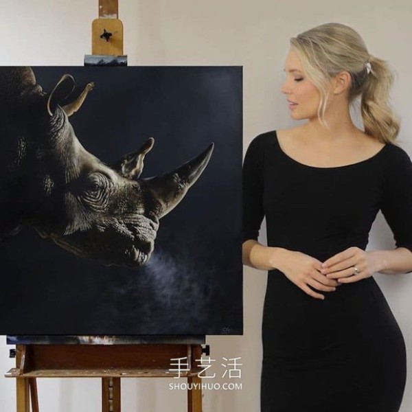 Hyper-realistic oil painting, capturing the wild and natural beauty of wild animals