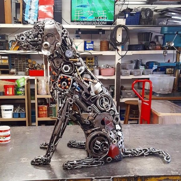 Reusing scrap metal such as bolts to make life-size animal sculptures