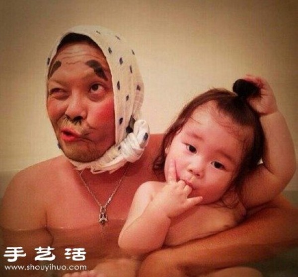 Father and daughter photos, this dad works too hard! 