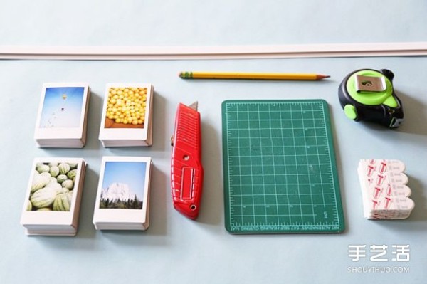 Use plastic strips to make a photo wall plastic strip photo holder DIY