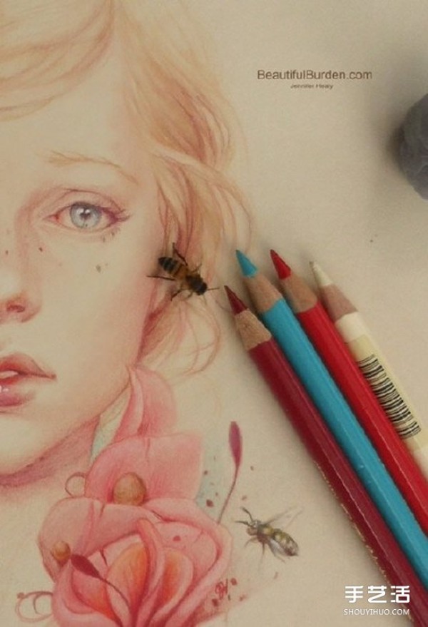 Delicate and realistic pictures of colored lead paintings of girl portraits