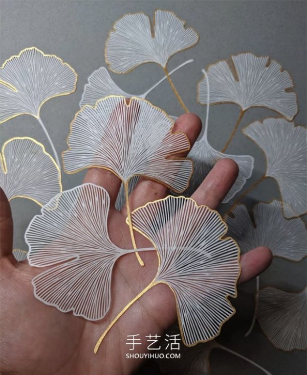 Exquisite rice paper sculptures as thin as cicadas wings! Handmade creations on paper