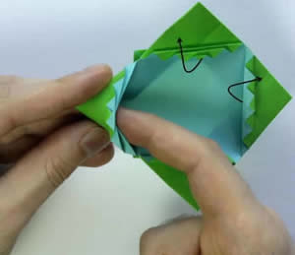 How to fold four-corner garbage boxes and illustrate the steps for origami and beautiful garbage boxes