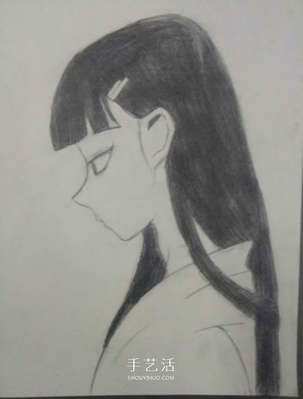 Tutorial on pencil drawing of cartoon girl with side face and long hair