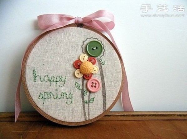 Buttons + embroidery DIY handicraft decoration