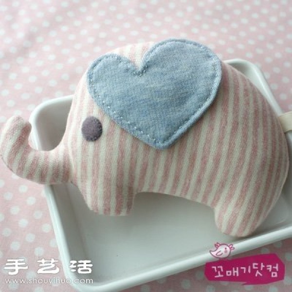 Small Fresh Handmade Fabric Elephant Toy