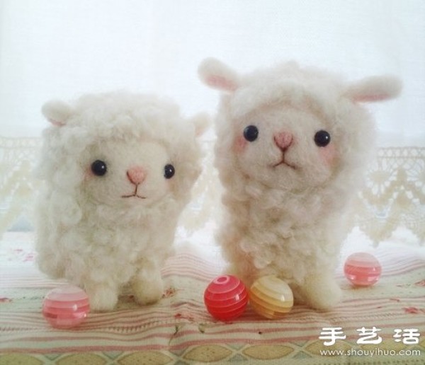 Super cute little lamb made of wool felt