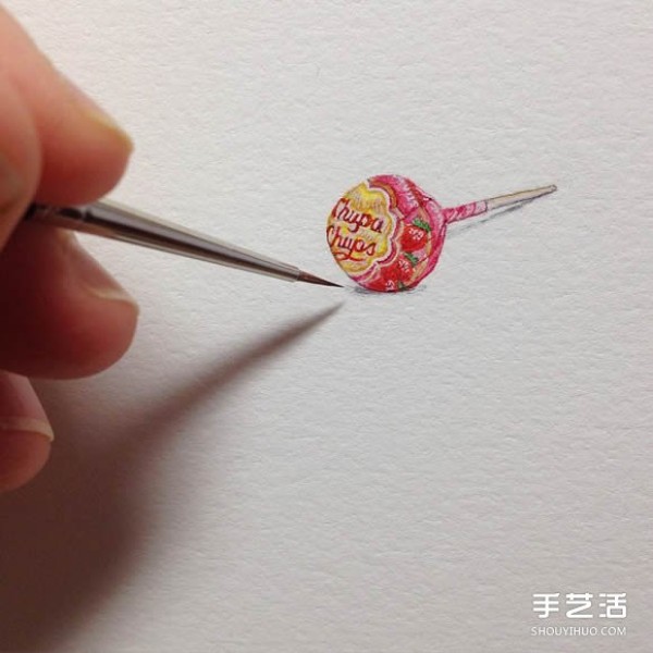 Fine miniature illustrations challenge the limits of detail