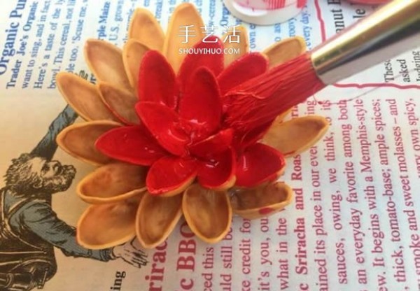 How to make flower and lotus candle holders with pistachio shells