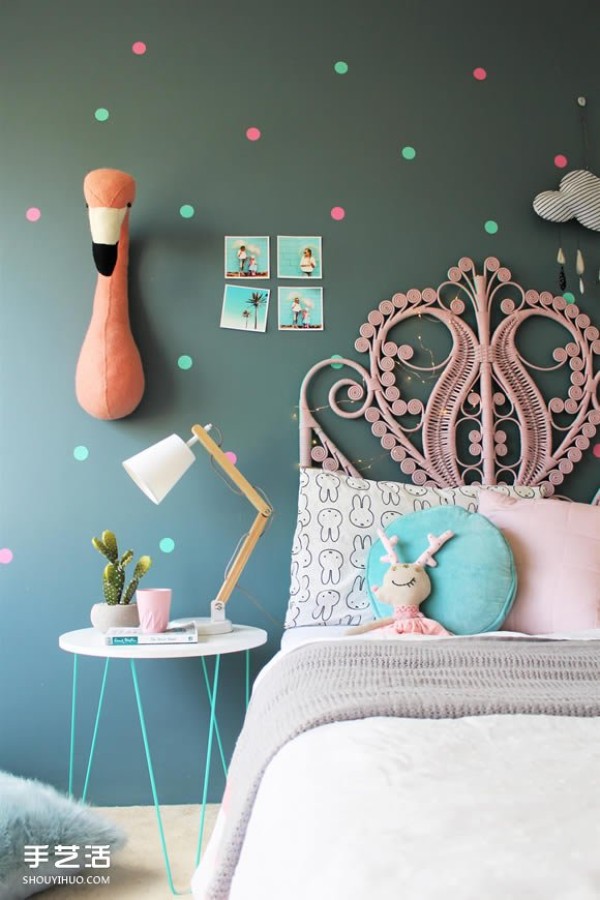 If you have a daughter, you must create an ice cream-colored room for her like this