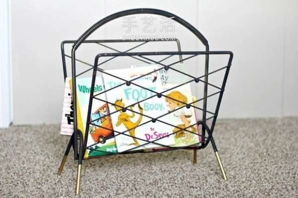 Tutorial on how to transform a thrift store magazine rack into a cute childrens bookshelf