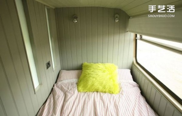 A scrapped double-decker bus was transformed into a real motel