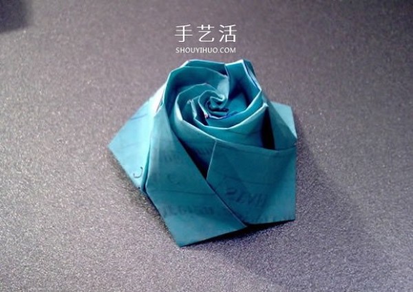 Illustration of how to fold a five-petal rose, it looks better than a Kawasaki rose! 