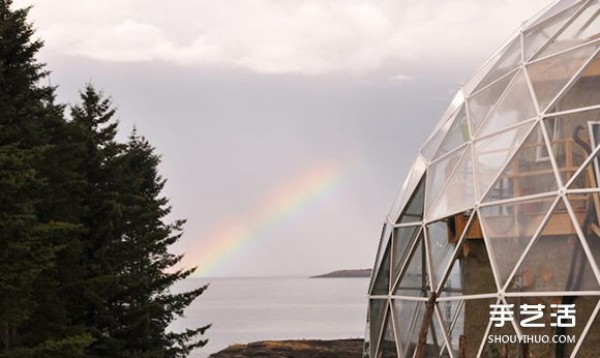 My family lives in the Arctic Circle! Welcome to the self-sufficient greenhouse cabin