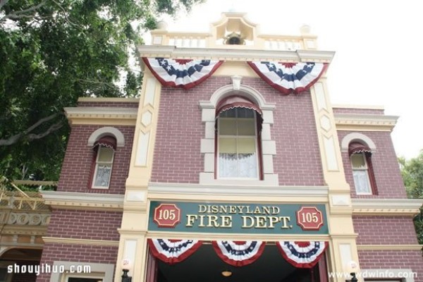 10 secrets of Disneyland that you must pay attention to next time you go