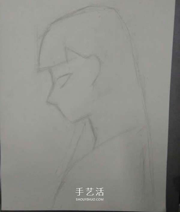 Tutorial on pencil drawing of cartoon girl with side face and long hair