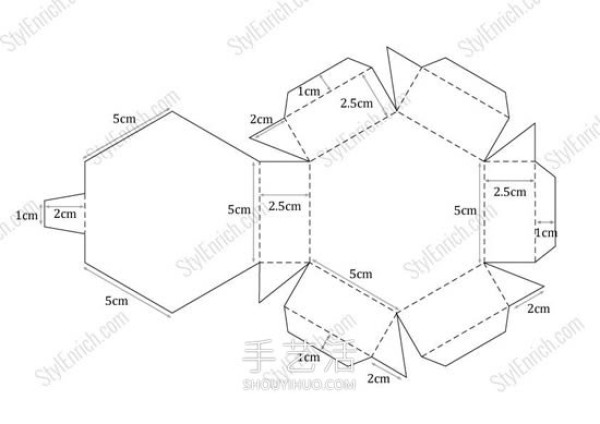 Illustrated tutorial on how to make a hexagonal gift box