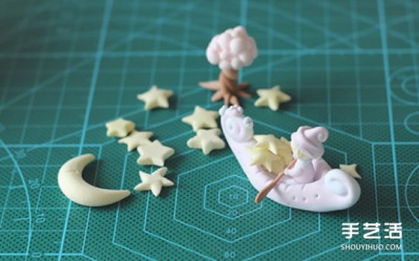 Illustrations of DIY decorative ornaments made from ultra-light clay and stars on an isolated island