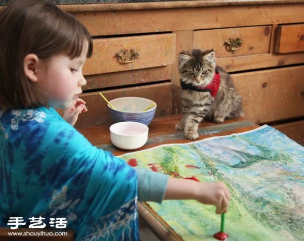 Five-year-old autistic girl genius painter Iris Grace