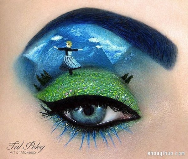 The magical art on the eyes. Do you dare to try such exaggerated eye makeup? 