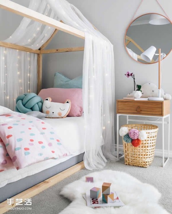 If you have a daughter, you must create an ice cream-colored room for her like this