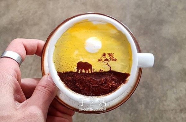 Bringing world-famous paintings into the art of coffee latte art that makes you reluctant to drink them