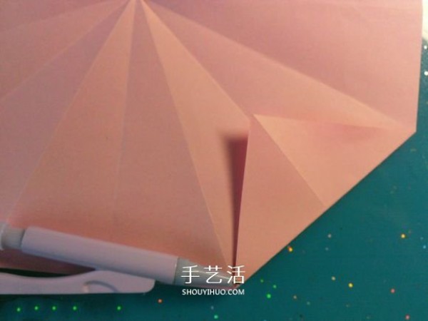 How to fold a 3D origami diamond into an oversized gift for your girlfriend