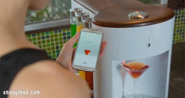 Somabar, a must-have fully automatic bartending machine for parties