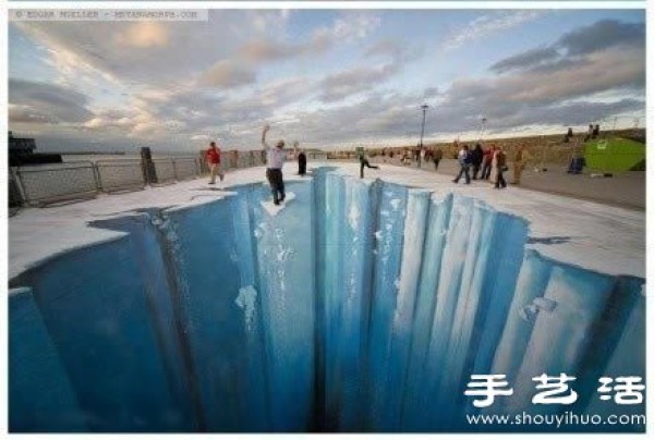 3D Street Graffiti Art: Melting Glaciers