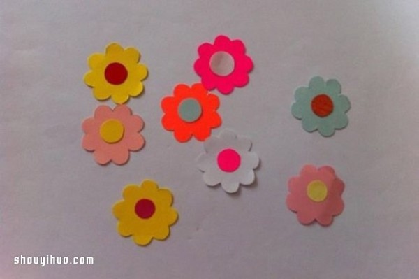 Childrens little crafts: How to make plants and flowers by cutting paper