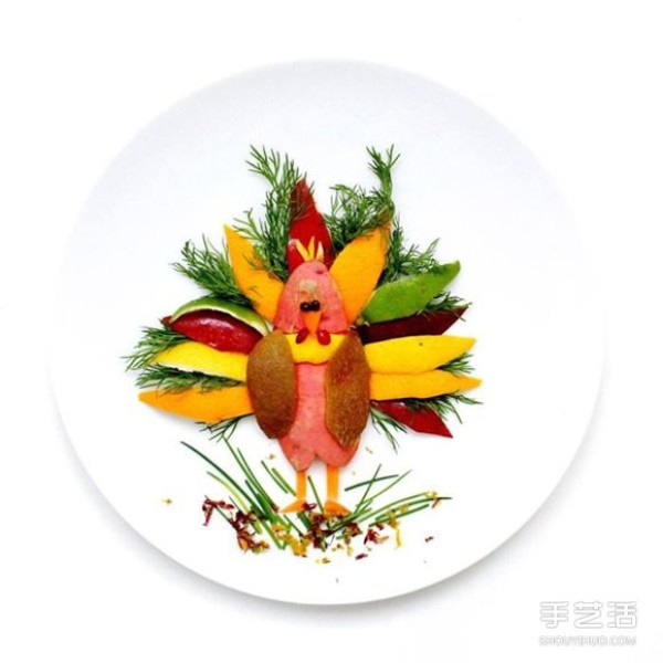 Artistic creative DIY on the plate allows the ingredients to be arranged in beautiful patterns