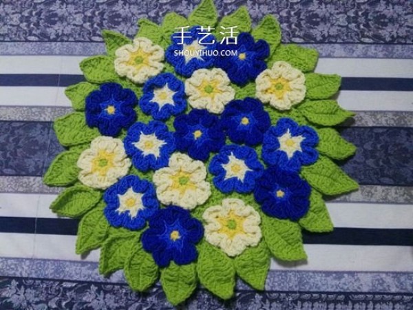 The weaving diagram of the beautiful primrose cushion will make you reluctant to use it! 