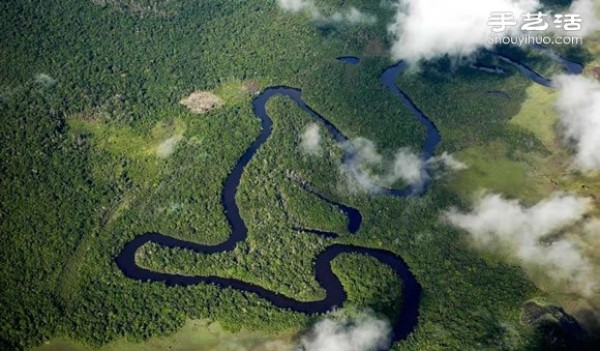 Amazing aerial art of Venezuelas high-altitude photography