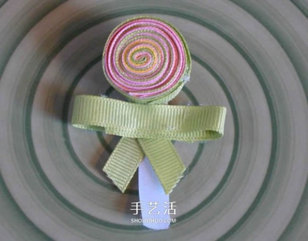 The cute way to make ribbon lollipop hairpins without sewing by hand