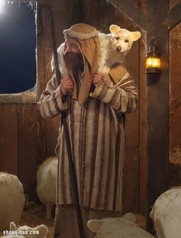 Peter Thorpe and his dog, 20 years of Christmas drag show