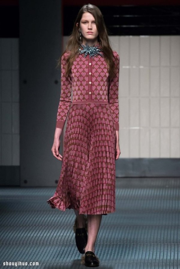 2015 Autumn and Winter Fashion Week: Guccis old era and new revival