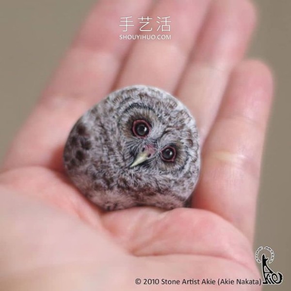 DIY ordinary stones into cute palm-sized animals