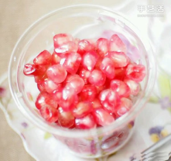 How to peel a pomegranate quickly, simple tips and tricks to peel a pomegranate