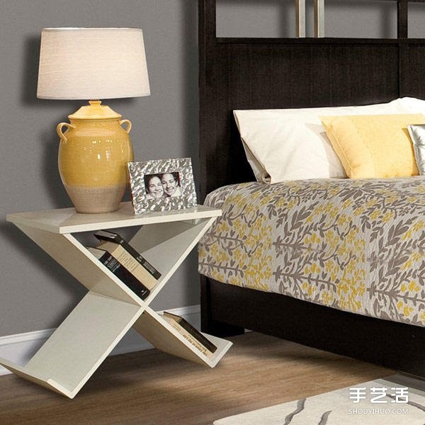 29 unique home bedside table placement designs