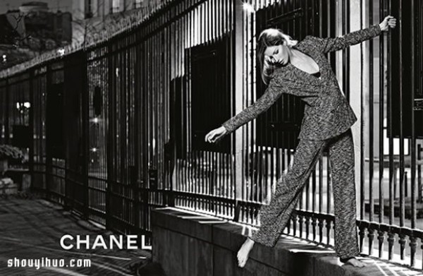 Chanel 2015 Spring and Summer Advertising Midnight in Paris and Time