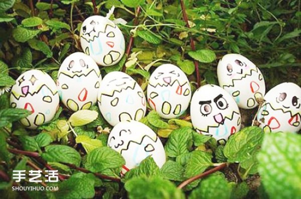 Drawing cute pictures on eggs, appreciating the simple and cute hand-painted expressions of eggs